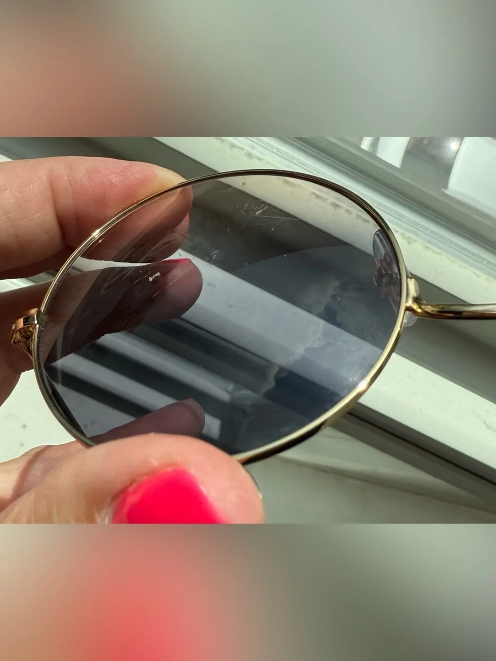 Ray-Ban Round Metal Sunglasses - Gold Frame with Gradient Gray Lenses